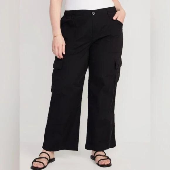 NWT Old Navy Black Mid-Rise Wide-Leg Cargo Pants for Women - Picture 5 of 7
